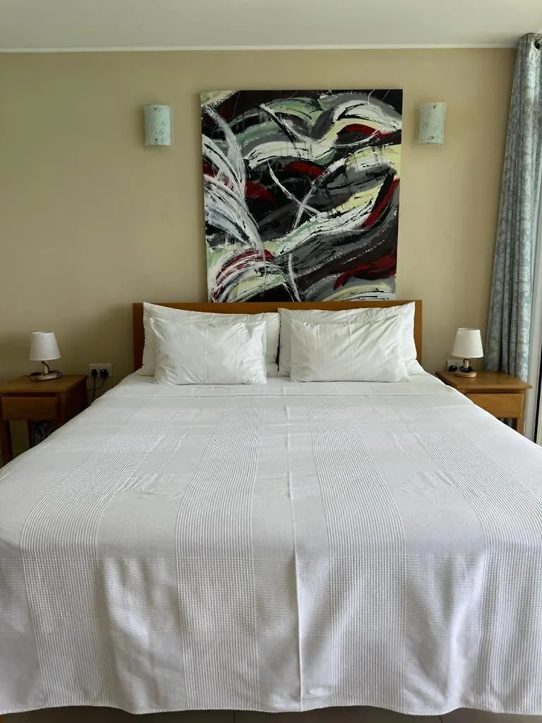 Maka Bay Self Catering Apartment Victoria Seychelles