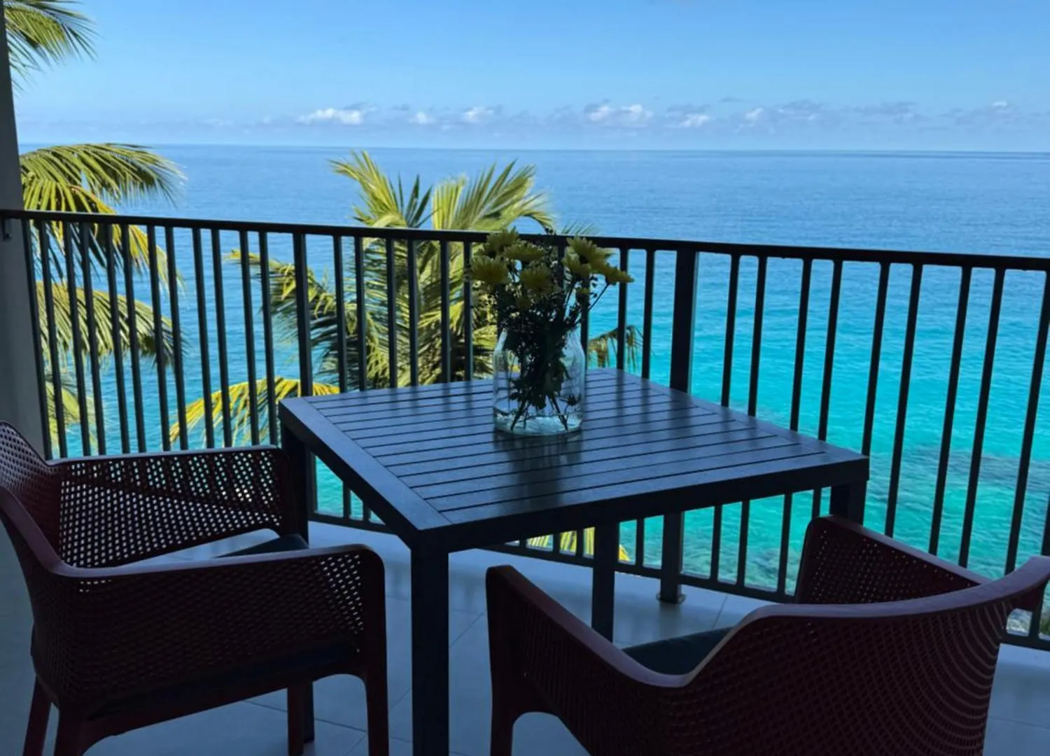Maka Bay Self Catering Apartment Victoria Seychelles